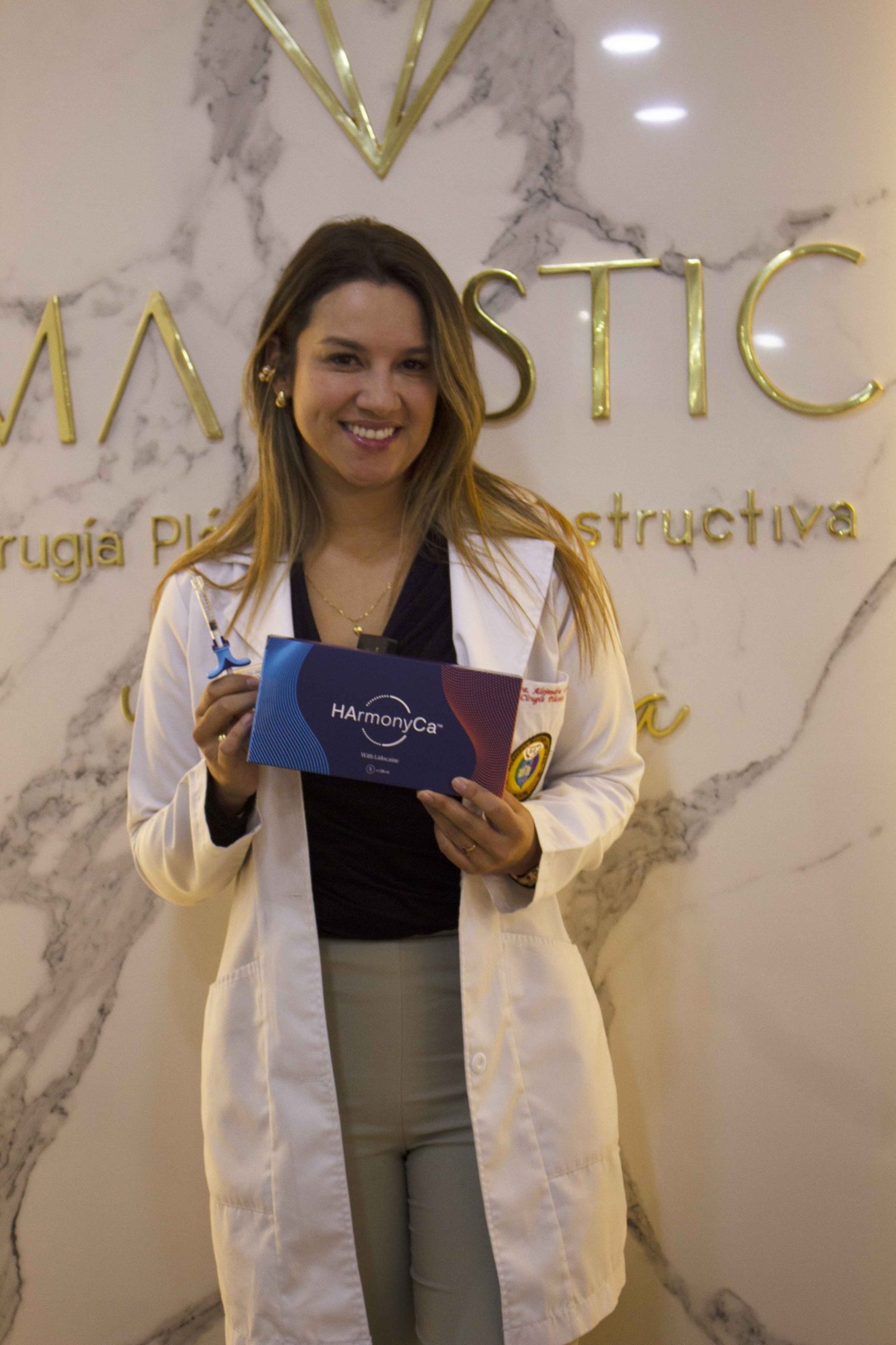 HarmonyCA by Allergan, producto en su empaque original